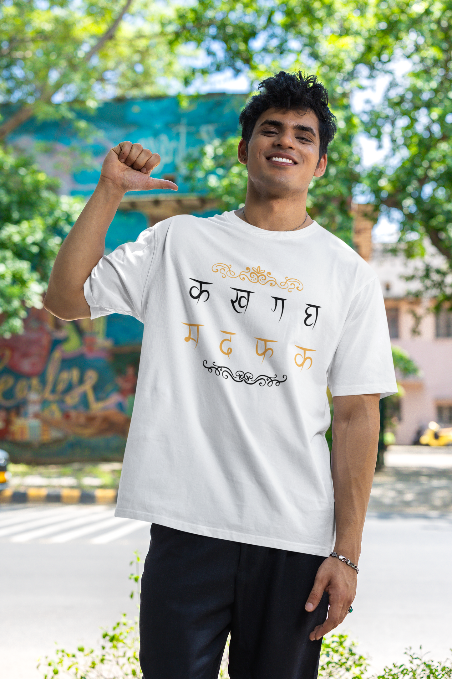 Hindi Typography Classic T-shirt M-2