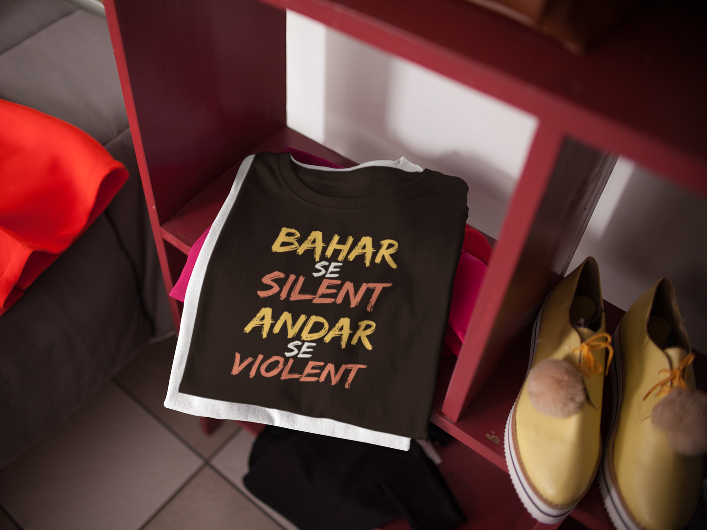 BAHR SE SILENT TYPOGRAPHY CLASSIC T-SHIRT