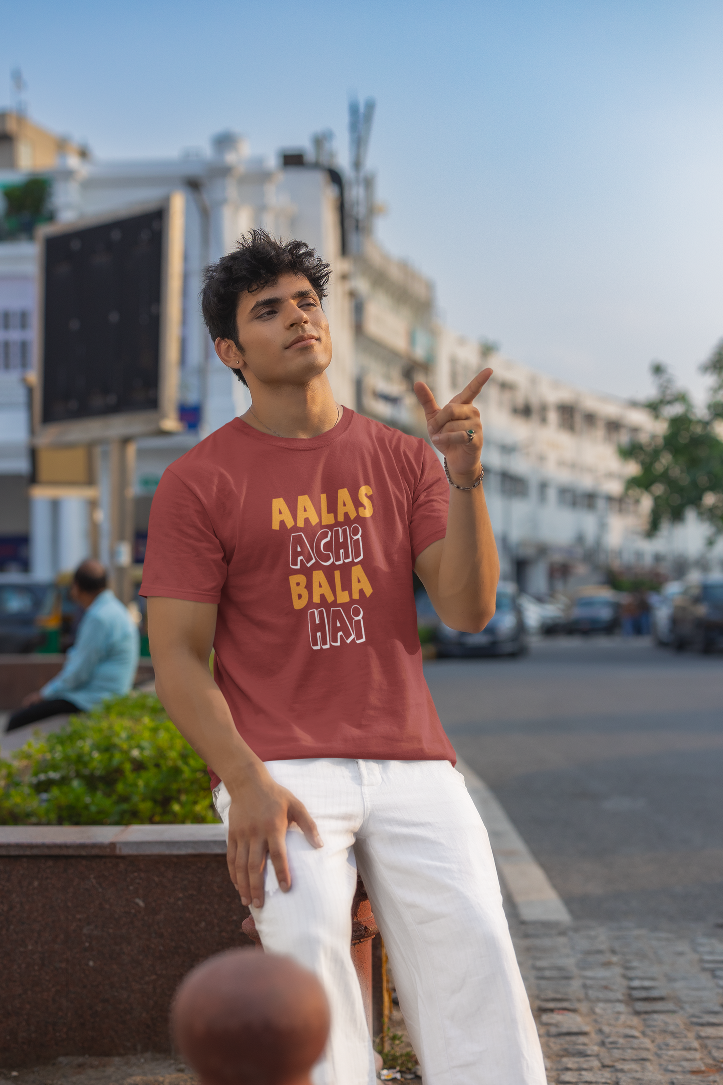 Typography Classic T-Shirt ALAS M-1