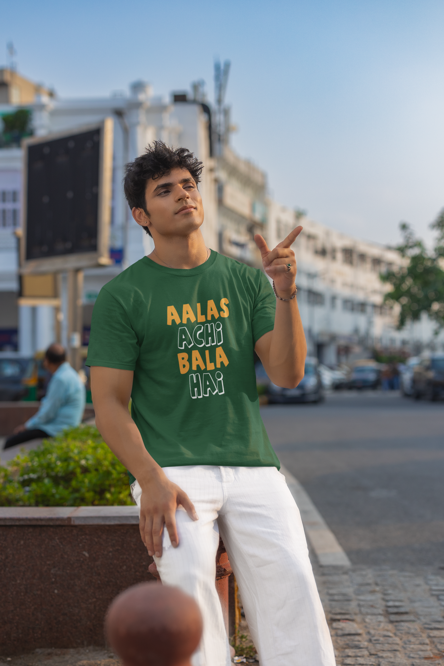 Typography Classic T-Shirt ALAS M-1