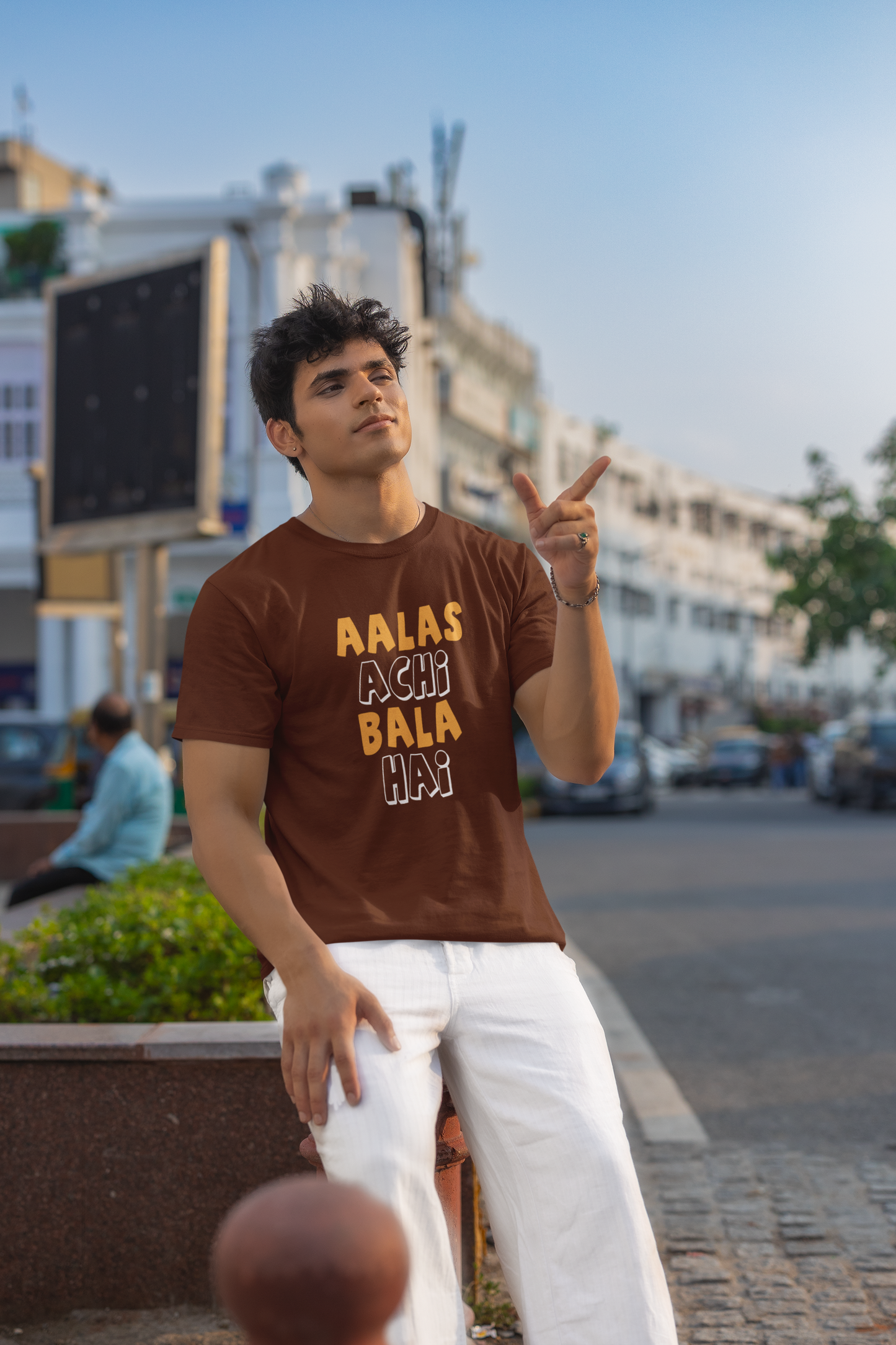 Typography Classic T-Shirt ALAS M-1